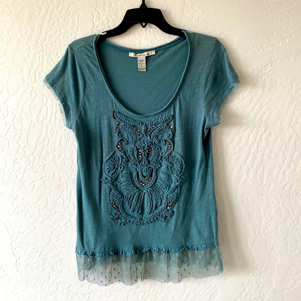Vintage American Rag top - 100% cotton with exquisite fabric and sequin detail.
